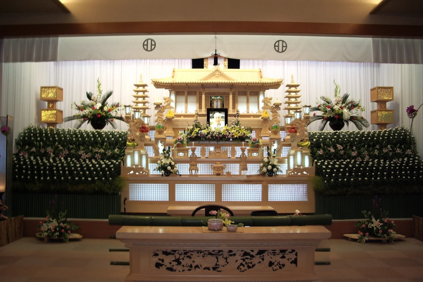 Funeral shrine prepared for Mabuni Kenzo Soke during the memorial ceremony in Osaka, Japan, June 2005.